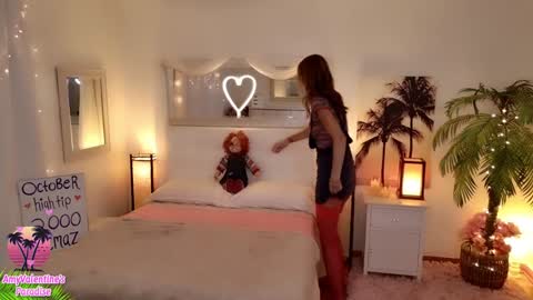 Snapshot of amyvalentine chatting on 22, 10, 2025  AmyValentine  online show from 22, 10, 2025