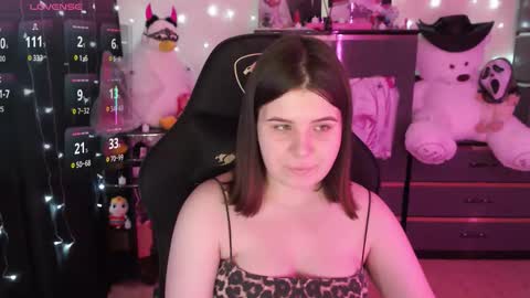 Snapshot of amyvibes chatting on 28, 10, 2025 amyvibes online show from 28, 10, 2025