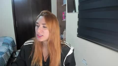 Snapshot of amywalker01 chatting on 27, 3, 2026 amy online show from 27, 3, 2026