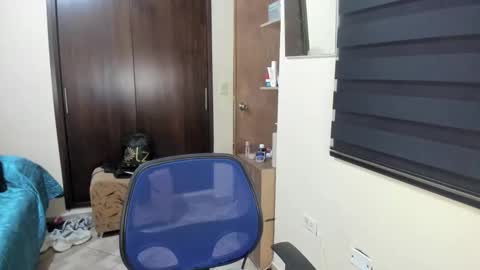 amy online show from 16, 5, 2026