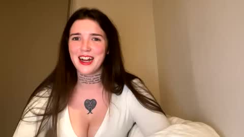 Amyyyoxxo online show from 2, 3, 2025