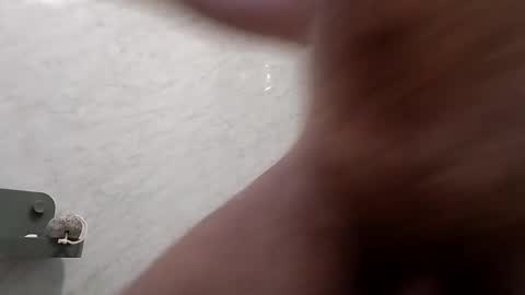 A online show from 19, 10, 2025