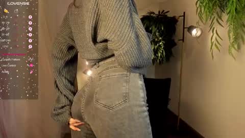 Snapshot of an6elica chatting on 3, 2, 2025 Angie online show from 3, 2, 2025
