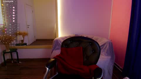 Snapshot of an6elica chatting on 7, 2, 2025 Angie online show from 7, 2, 2025