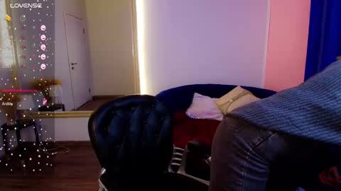 Snapshot of an6elica chatting on 16, 2, 2025 Angie online show from 16, 2, 2025