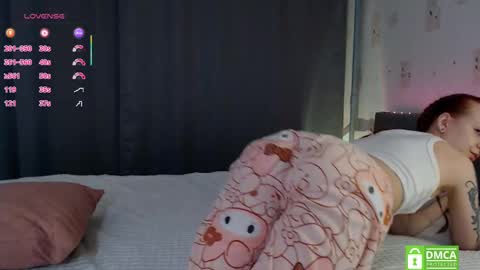 Snapshot of an_ross chatting on 6, 3, 2025 Angelica online show from 6, 3, 2025