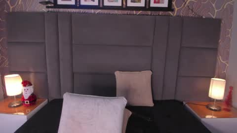 Snapshot of ana_beckett chatting on 8, 1, 2025 Ana online show from 8, 1, 2025