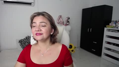  Ana  online show from 24, 1, 2025