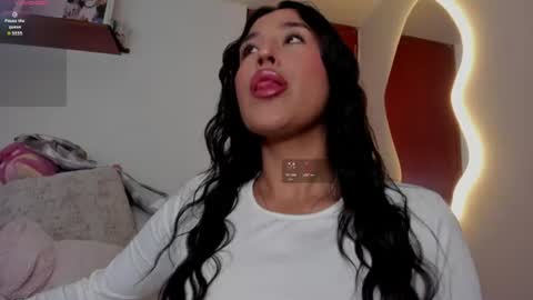 Snapshot of ana_m_ chatting on 1, 7, 2026 Ana online show from 1, 7, 2026