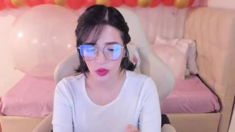 Im anna but you can call me as you want online show from 7, 2, 2025