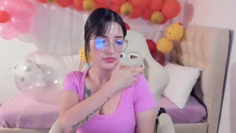 Im anna but you can call me as you want online show from 9, 3, 2025