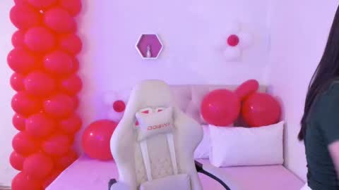 Snapshot of ana_ruuh chatting on 24, 3, 2026 Im anna but you can call me as you want online show from 24, 3, 2026