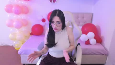 Snapshot of ana_ruuh chatting on 9, 4, 2026 Im anna but you can call me as you want online show from 9, 4, 2026