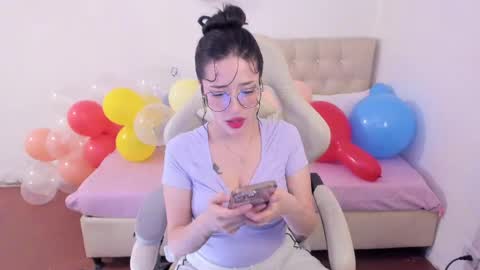 Snapshot of ana_ruuh chatting on 14, 4, 2026 Im anna but you can call me as you want online show from 14, 4, 2026