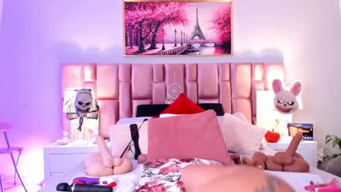 Snapshot of anaa_bellaa chatting on 21, 10, 2025 anaa_bellaa online show from 21, 10, 2025