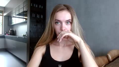 Snapshot of anabelka69 chatting on 17, 9, 2025 anabelka69 online show from 17, 9, 2025