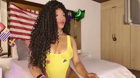 Snapshot of anabella_london chatting on 6, 7, 2026 Anabella online show from 6, 7, 2026