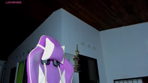 Snapshot of anabellabonariva chatting on 29, 11, 2025 Anabella online show from 29, 11, 2025