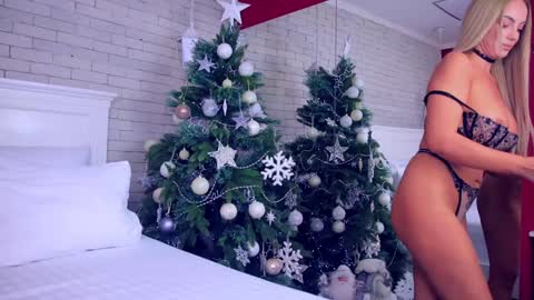 Snapshot of anabellastar chatting on 19, 12, 2024 anabellastar online show from 19, 12, 2024