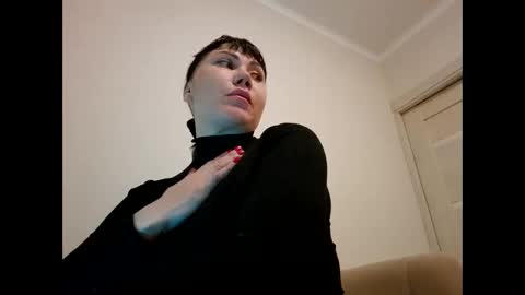 Snapshot of anabellovee chatting on 10, 3, 2025 ANABELLOVEE online show from 10, 3, 2025