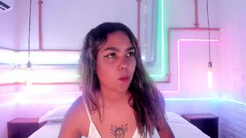 Anna online show from 1, 12, 2025