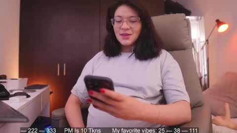 Snapshot of anah_ chatting on 10, 4, 2026 IG Soyanah online show from 10, 4, 2026