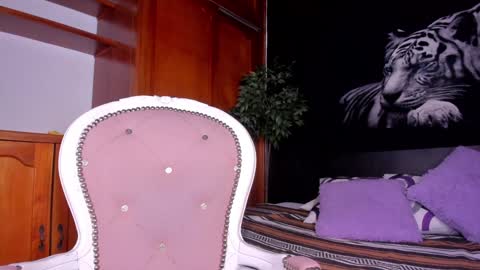 Anahi online show from 8, 1, 2025