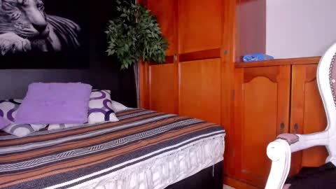 Anahi online show from 24, 9, 2025