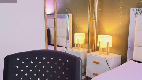 Snapshot of anahi_maite chatting on 16, 9, 2025 Anahi online show from 16, 9, 2025