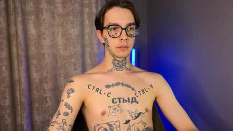 Snapshot of anahori_simon chatting on 19, 2, 2025 simon online show from 19, 2, 2025