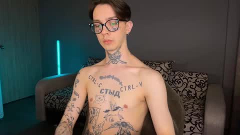 Snapshot of anahori_simon chatting on 12, 3, 2025 simon online show from 12, 3, 2025