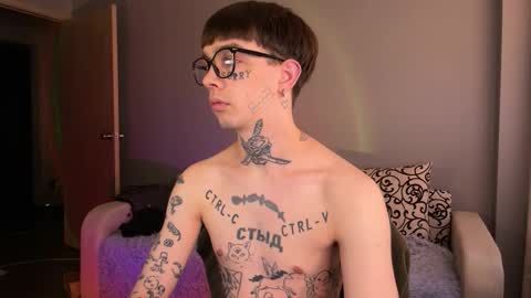 Snapshot of anahori_simon chatting on 26, 9, 2025 simon online show from 26, 9, 2025