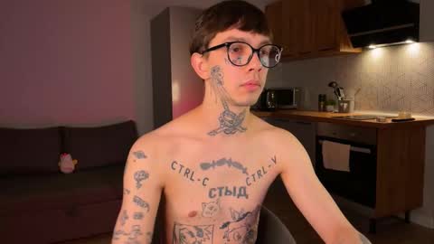 Snapshot of anahori_simon chatting on 11, 10, 2025 simon online show from 11, 10, 2025