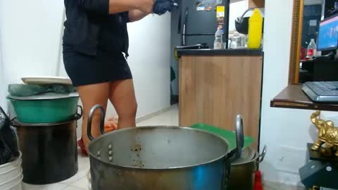 Snapshot of anaids_dam chatting on 10, 12, 2024 anaids online show from 10, 12, 2024