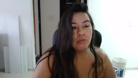 Snapshot of anaids_dam chatting on 12, 10, 2025 anaids online show from 12, 10, 2025