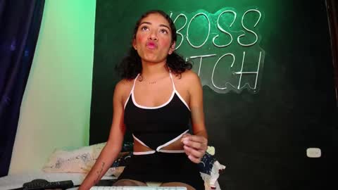 Snapshot of anais__cooper_ chatting on 19, 12, 2024 anais cooper online show from 19, 12, 2024