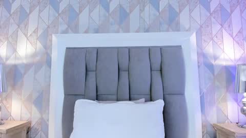   online show from 9, 3, 2025