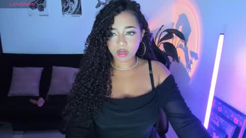 Snapshot of anakiss1 chatting on 17, 10, 2025      help me to get 100 thumps up  online show from 17, 10, 2025