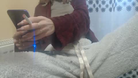 Snapshot of analove200 chatting on 21, 2, 2025 analove200 online show from 21, 2, 2025