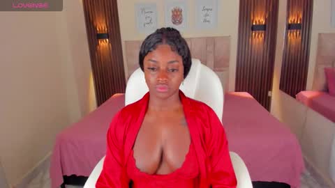 Snapshot of ananya_kay01 chatting on 2, 11, 2025 A N A my connection hours are from 600 pm to 12 pm Colombian time online show from 2, 11, 2025