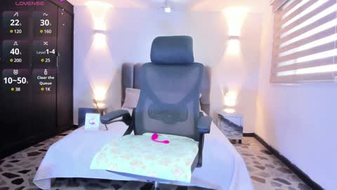 Snapshot of anaruiz1_ chatting on 30, 12, 2024 ana online show from 30, 12, 2024