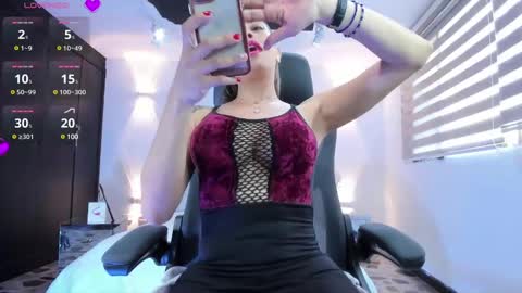 Snapshot of anaruiz1_ chatting on 9, 1, 2025 ana online show from 9, 1, 2025