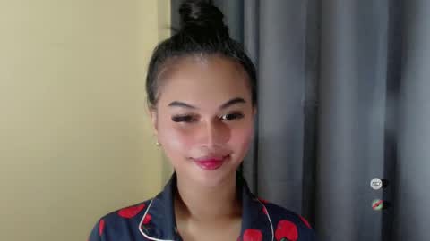 Snapshot of anaruru_ chatting on 1, 3, 2025 ANA online show from 1, 3, 2025