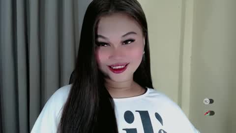 Snapshot of anaruru_ chatting on 14, 10, 2025 ANA online show from 14, 10, 2025