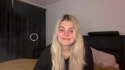 Ana online show from 5, 11, 2025