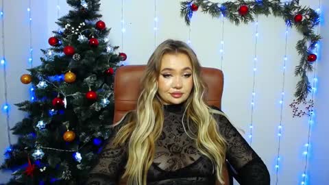 anastacyyellig online show from 14, 12, 2024