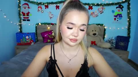 anastacyyellig online show from 21, 12, 2024