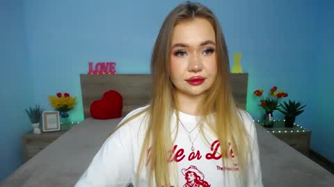 anastacyyellig online show from 11, 3, 2025