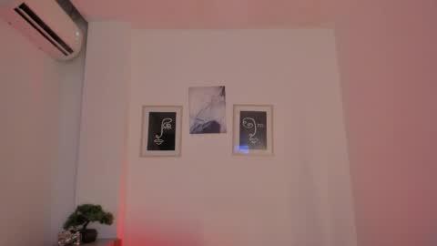 Snapshot of anastasia_lauren chatting on 4, 4, 2026 Ana online show from 4, 4, 2026