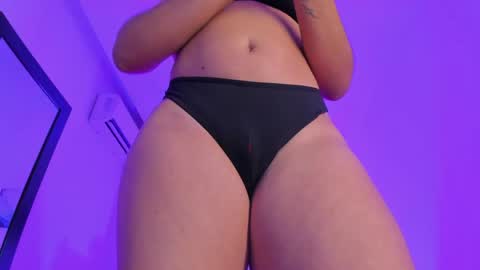 Snapshot of anastasia_lauren chatting on 13, 4, 2026 Ana online show from 13, 4, 2026